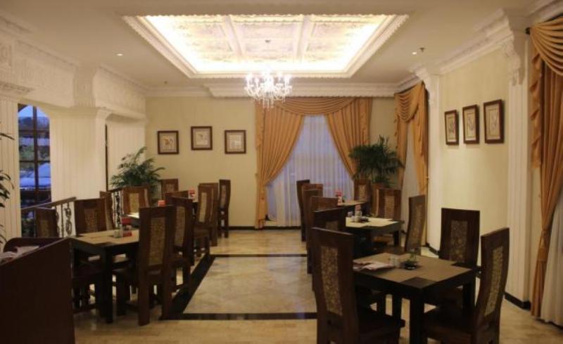 D'Salvatore Boutique Hotel Yogyakarta Maguwo Exterior photo
